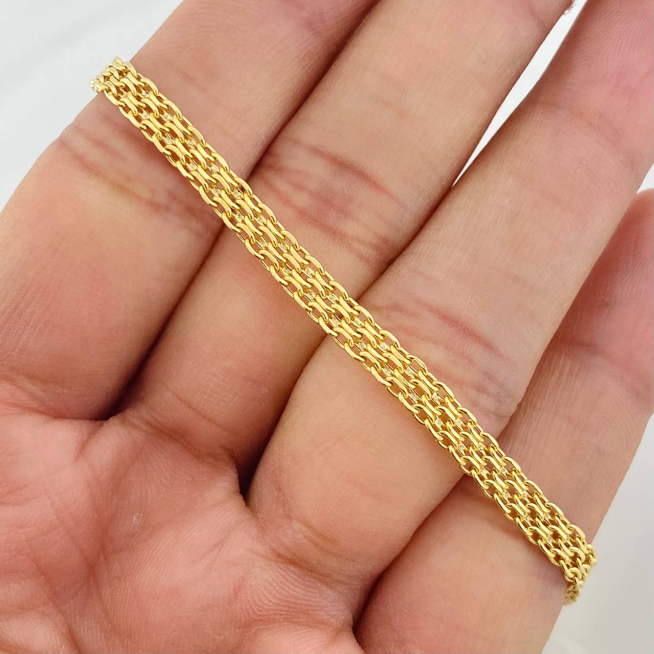China Bracelet 3.1g / 7 1/2 in / 3.91mm Yellow Gold 18K