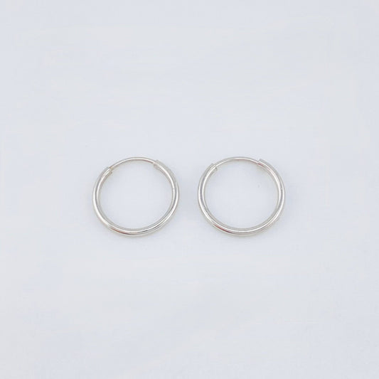 Hoop Earrings Smooth Ring 0.4gr / 1/2 in / 18K White Gold *