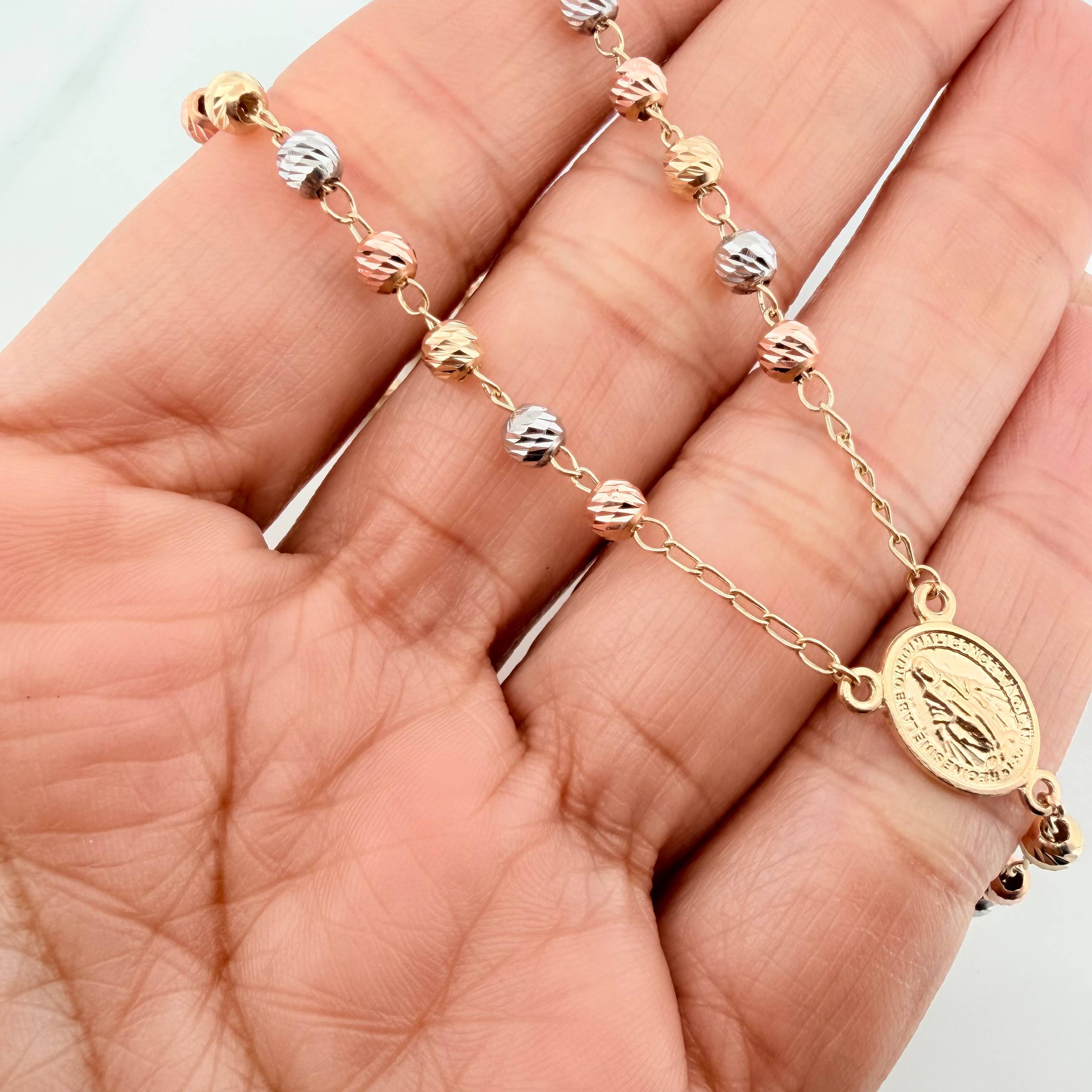 Rosario Virgen milagrosa 10.65g / 23 1/4 in / 4mm Tres Oros 18K