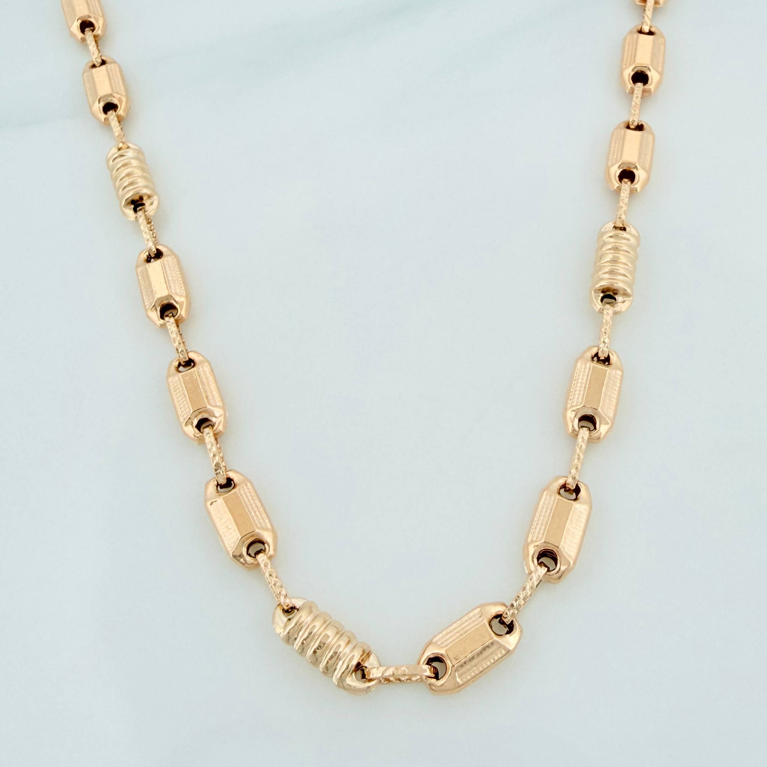 Cadena Rustica burbuja tornillo 13.5g / 23 3/4 in / 4.6mm Oro Amarillo 18K