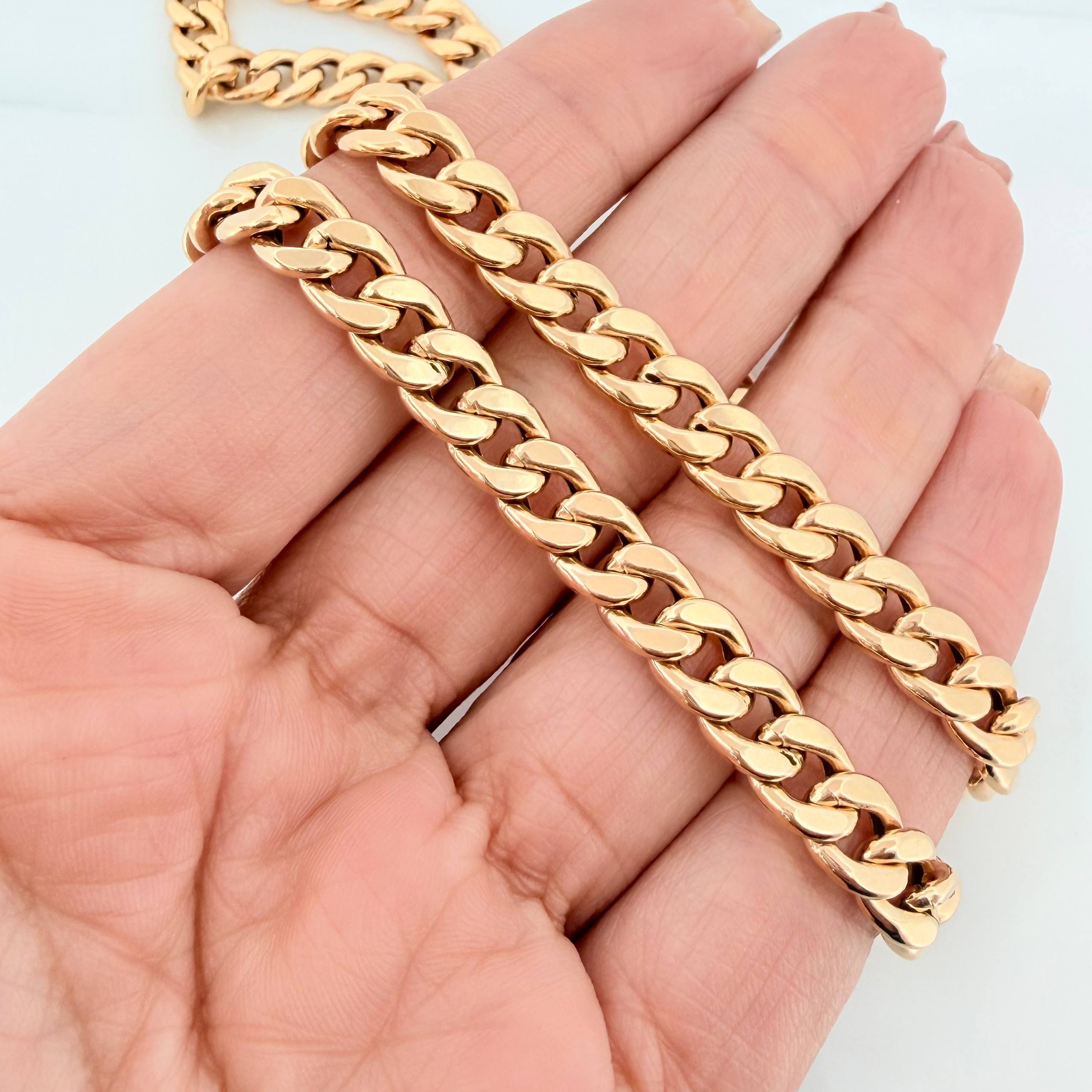 Cadena Cubana 14.55g / 23 3/4 in / 7.2mm Oro Amarillo 18K