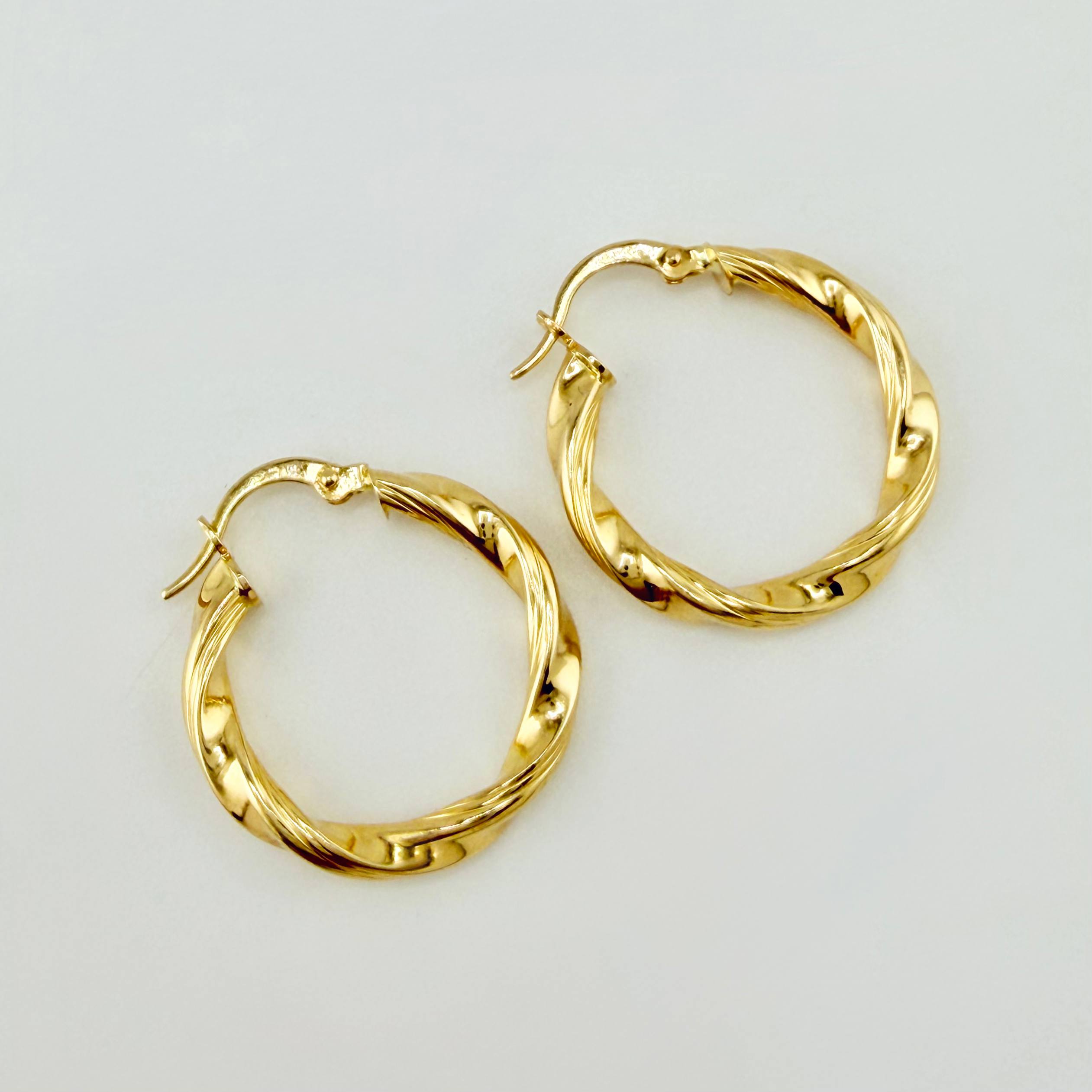 Candongas Mai 2.3gr / 1 in / Oro Amarillo 18K