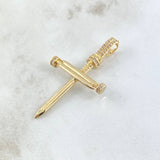 Dije Crúz Clavo 4.25gr / 4.6cm / Circones Blancos Oro Amarillo 18K