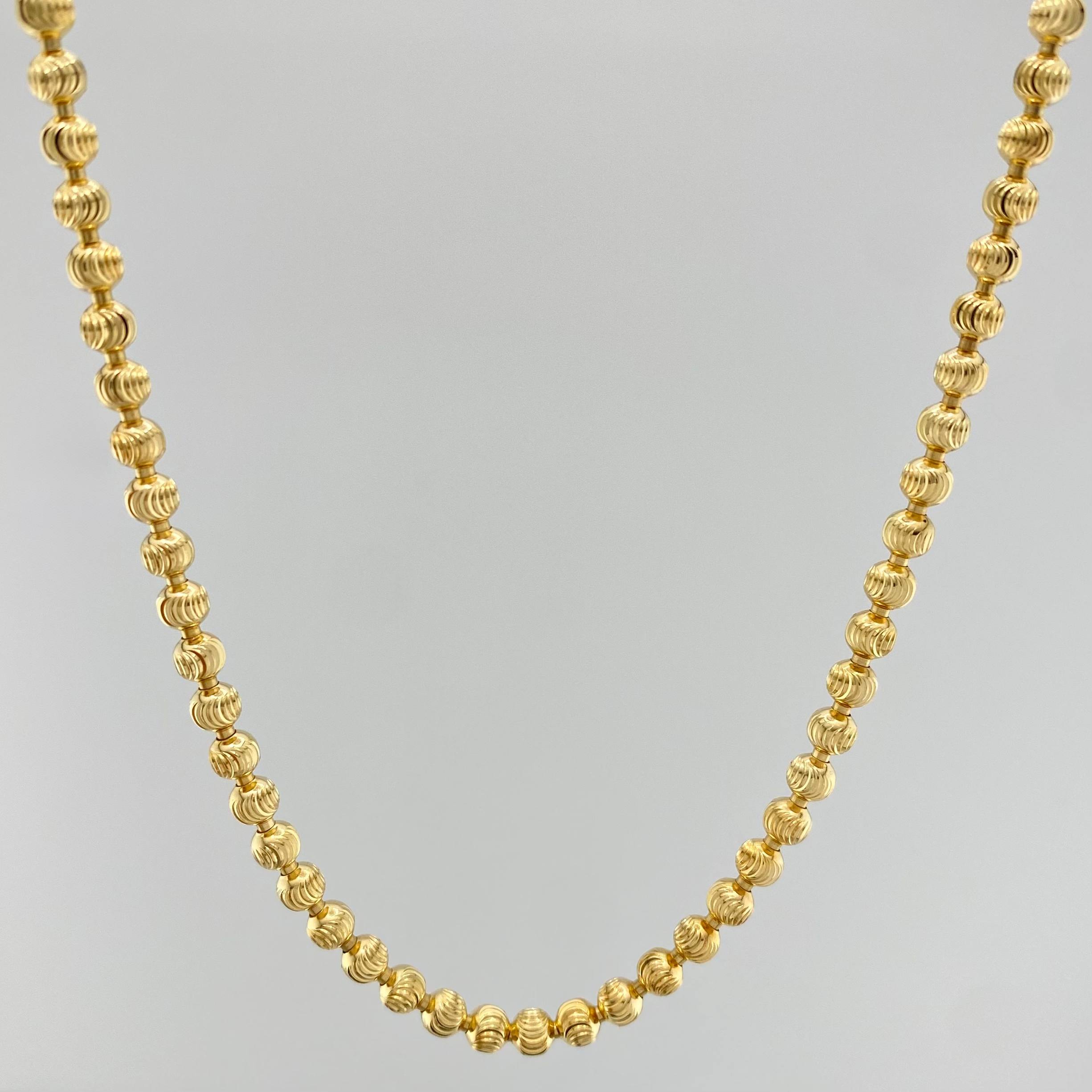 Military Chain Moon Diamond Cut 32.85 g / 28 in / 3.9 mm 18K Yellow Gold