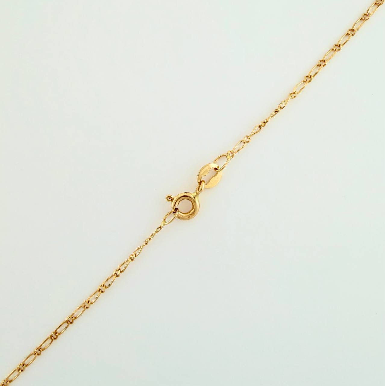 Cadena Figaro Seguido  2.5gr / 24 in / 1.43mm Oro Amarillo +1 18K $