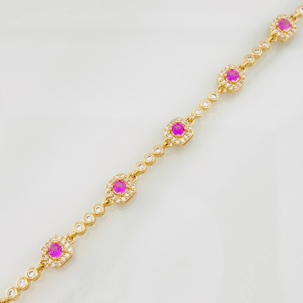 Tennis Bracelet Halo 9.3g / 6 3/4 in / 2.67mm Yellow Gold 18K
