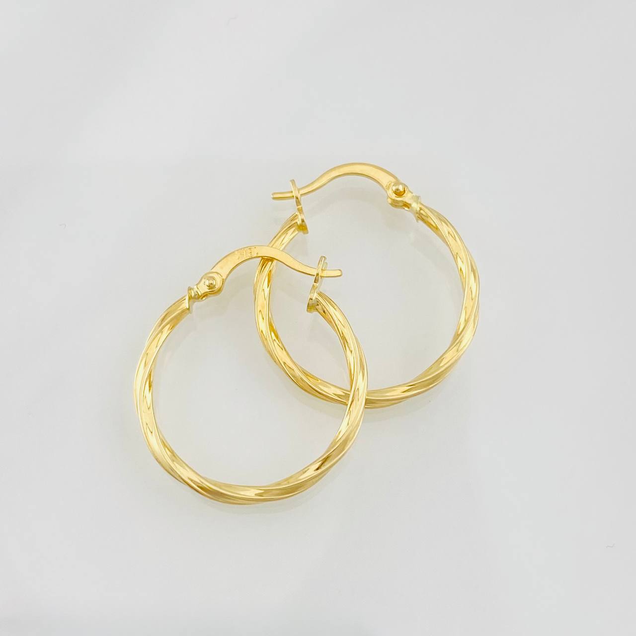 Hoop Earrings Kari 1.1g / 1 in Yellow Gold 18K