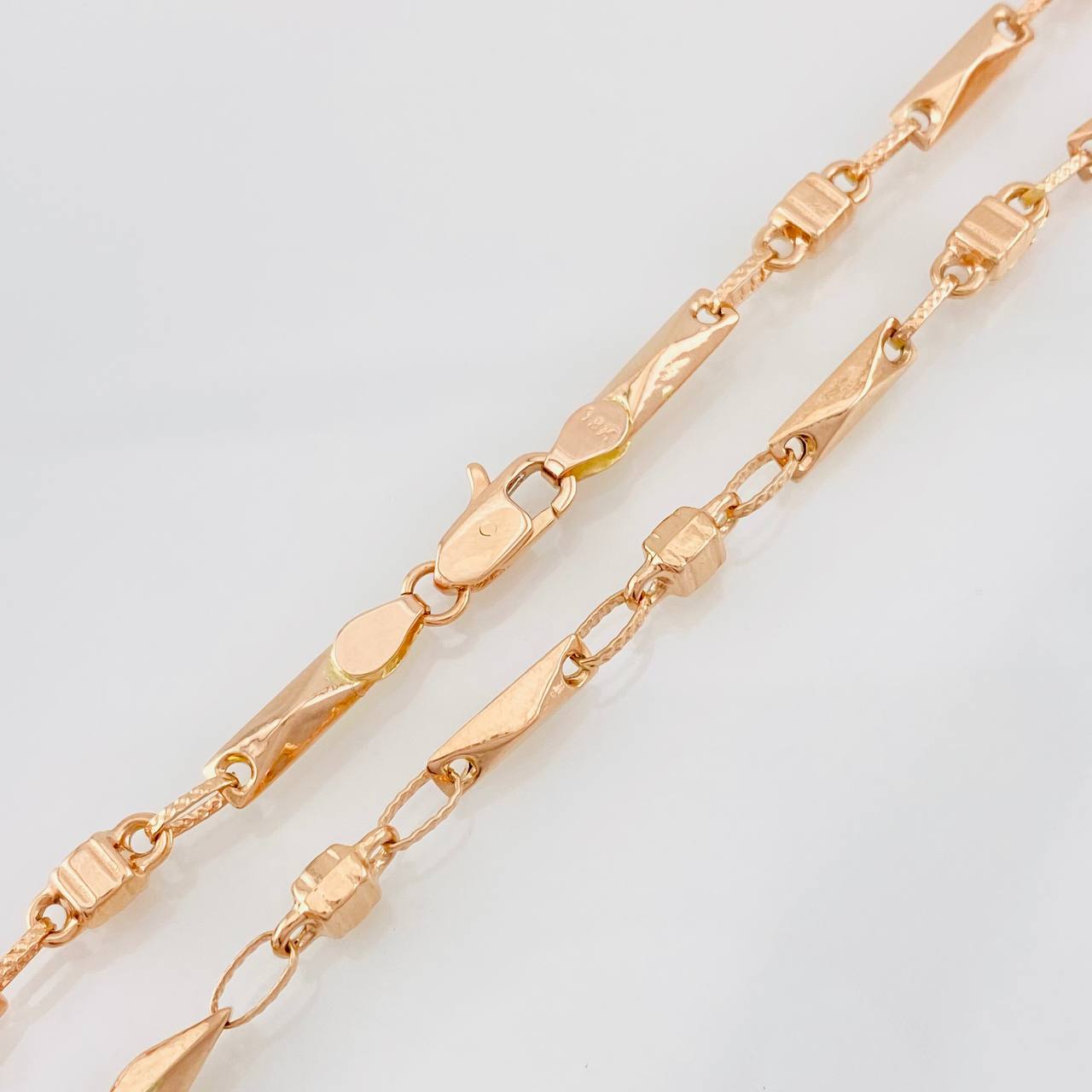 Rustic Barrel Chain 12.75g / 24 in / 4.4mm Rose Gold 18K