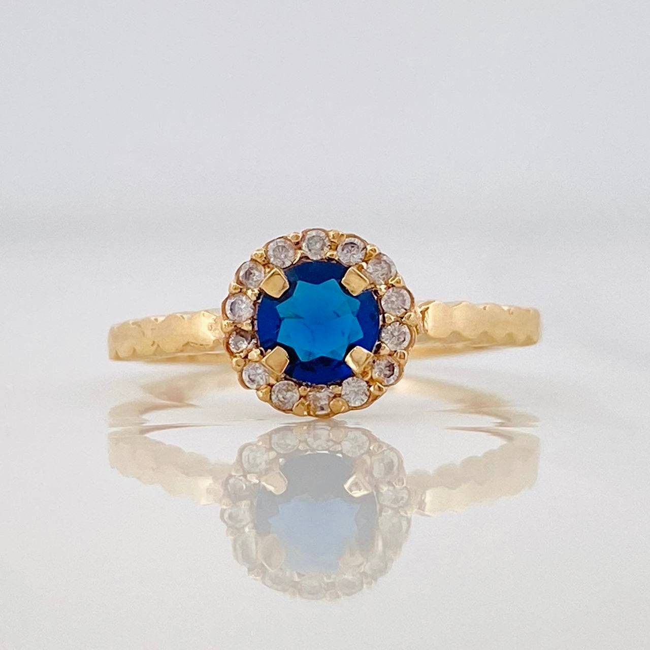 Anillo Halo 2g / T6 3/4 Oro Amarillo 18K