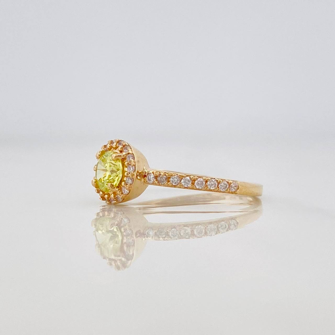 Halo Ring 2.05g / T6 1/2 Yellow Gold 18K