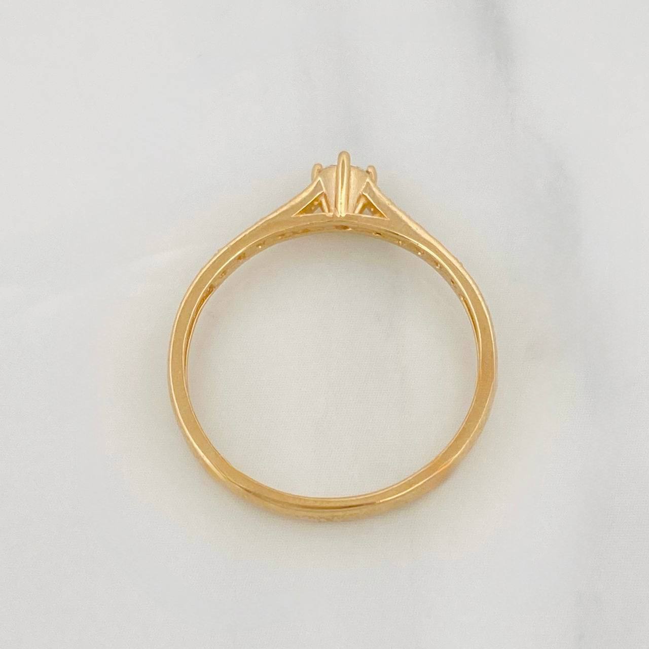 Solitaire Ring Churumbela 1.75g / T7 Yellow Gold 18K