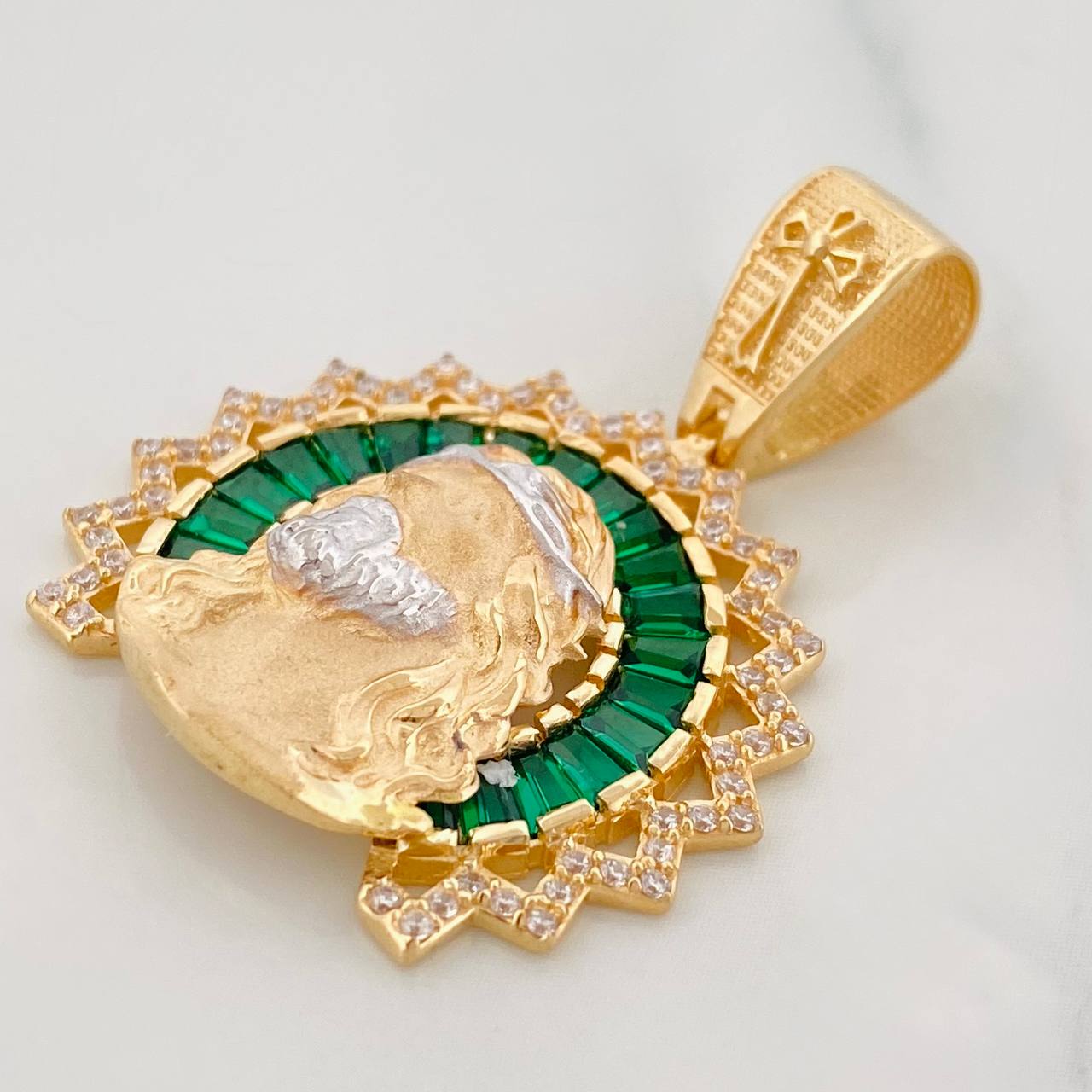 Dije Rostro de Cristo 7.2g / 1 1/4 in Dos Oros Amarillo Blanco 18K