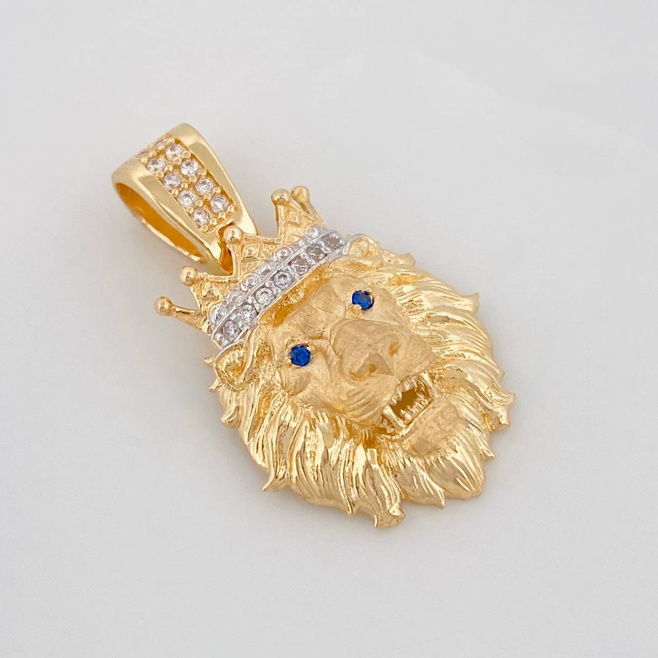 Pendant Lion Crown 3.6g / 1 in Two-Tone Yellow White Gold 18K