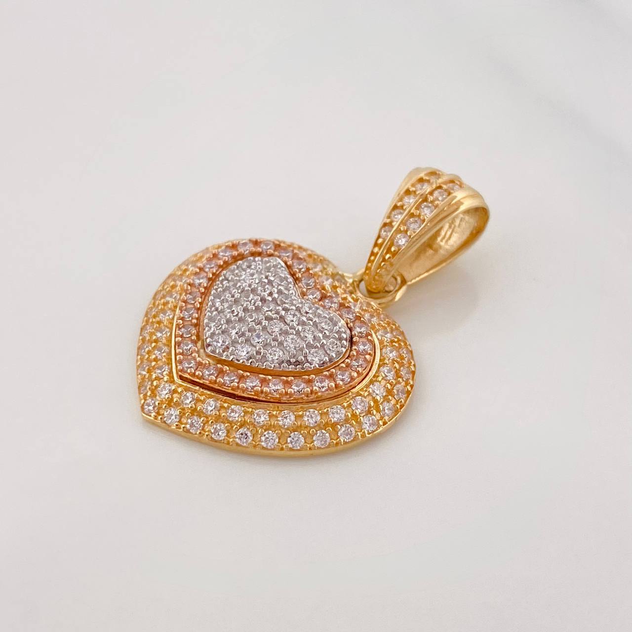 Dije Corazón Tupido 3.1g / 1 in Tres Oros 18K