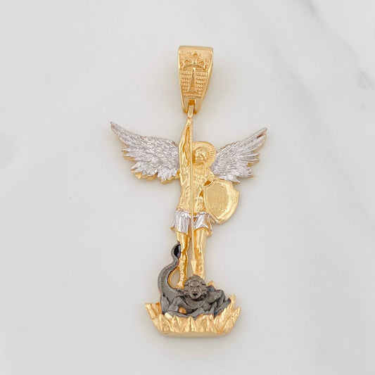 Dije San Miguel Arcangel 6.4g / 2 in Tres Oros 18K