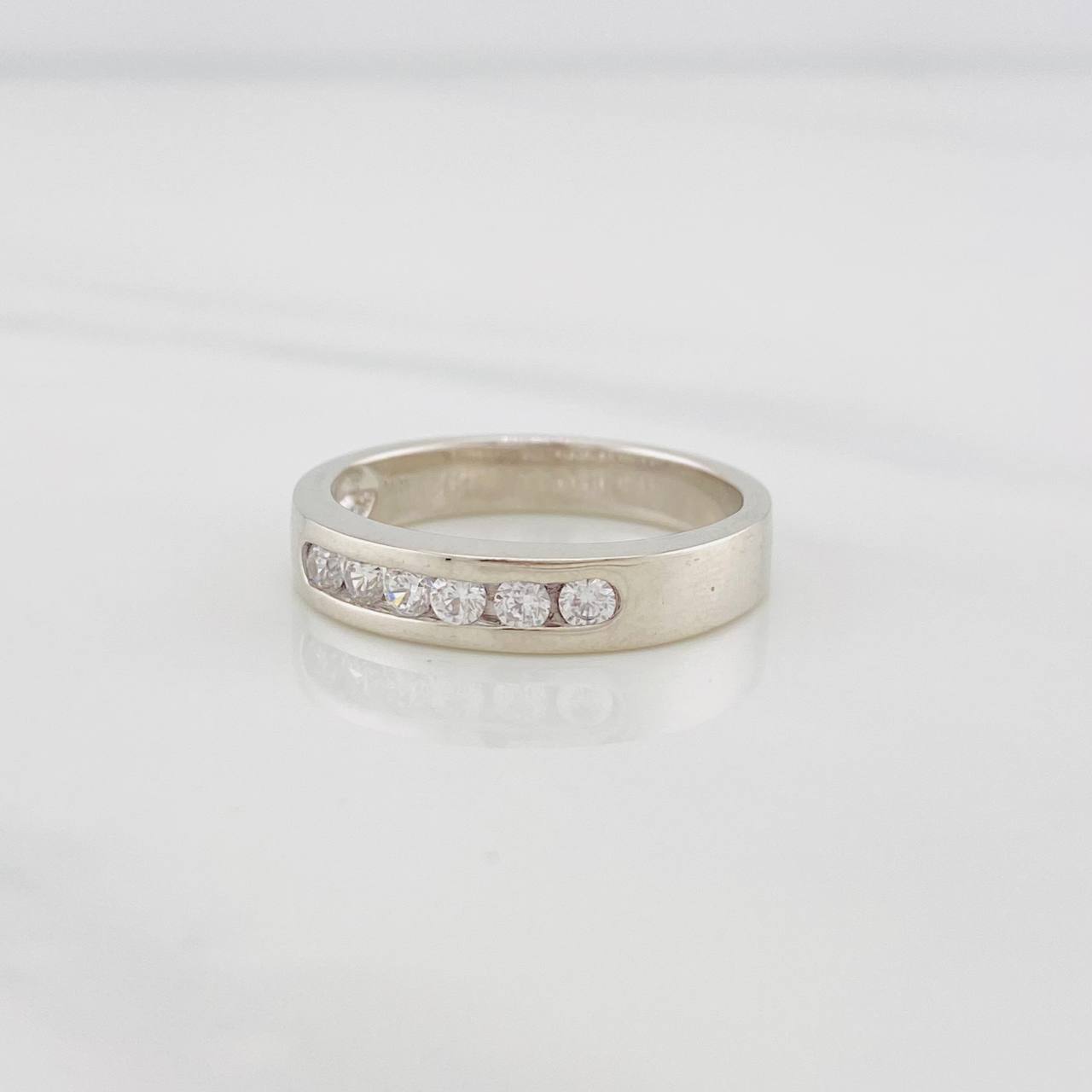 Churumbela Band Ring 4.3g / Size 7 1/2 White Gold 18K