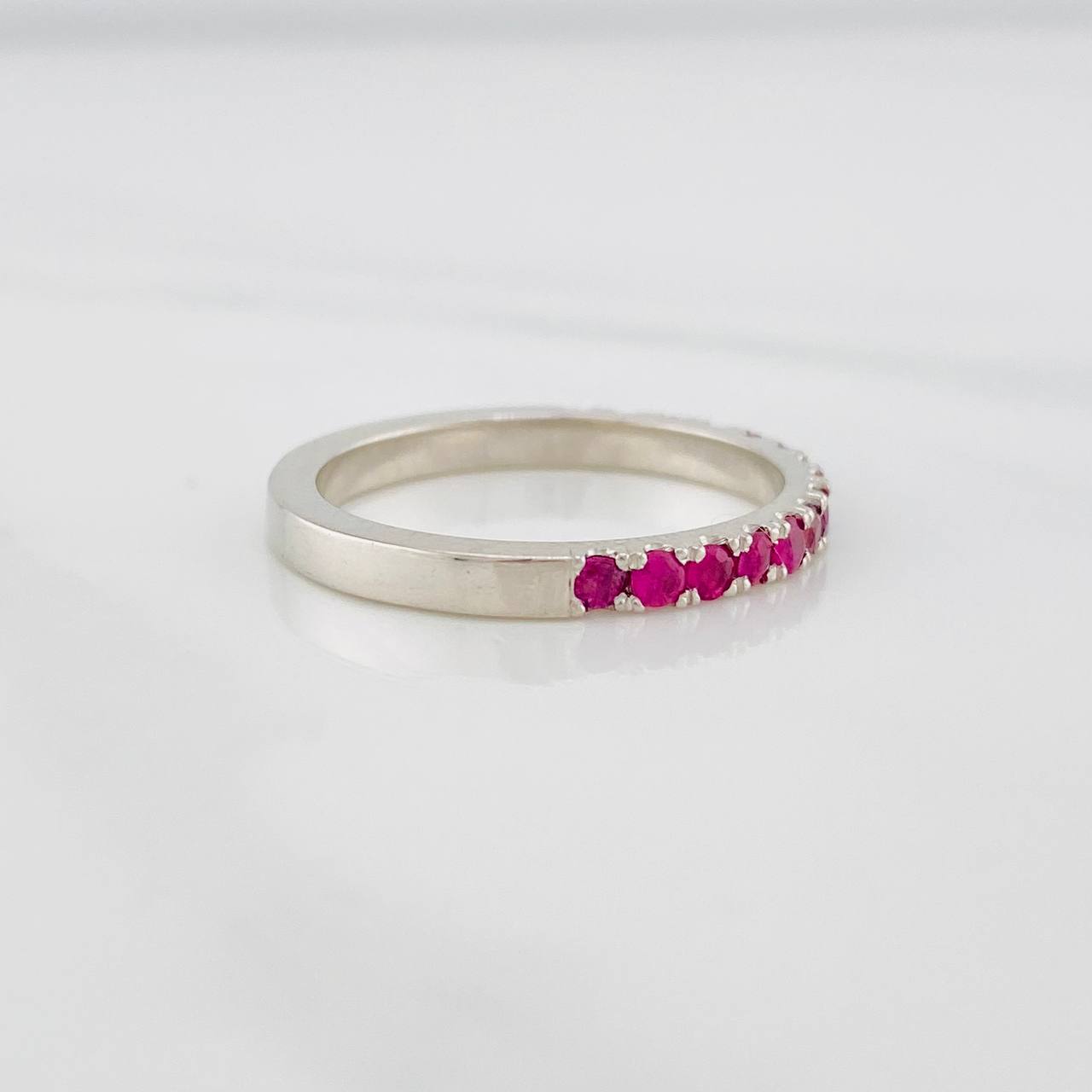 Anillo Argolla churumbela 3.25g / T7 1/4 Oro Blanco 18K