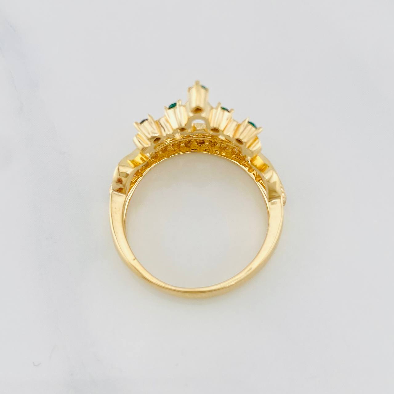 Anillo Corona 5.15g / T6 1/4 Oro Amarillo 18K