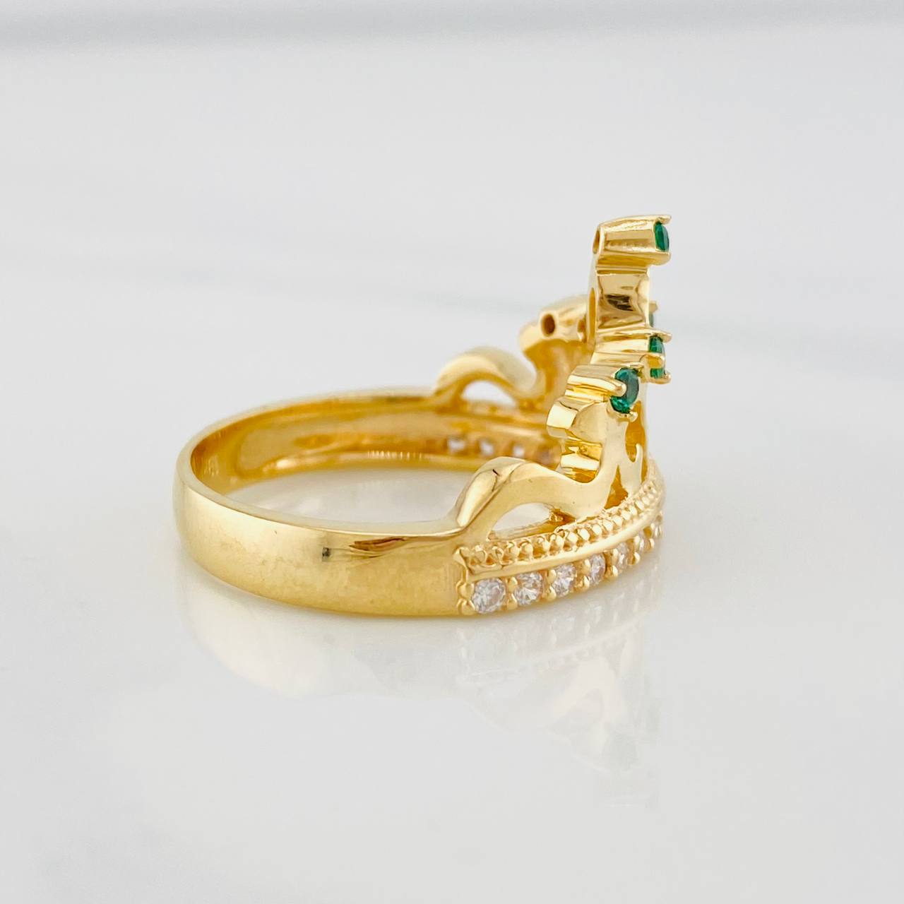 Anillo Corona 5.15g / T6 1/4 Oro Amarillo 18K