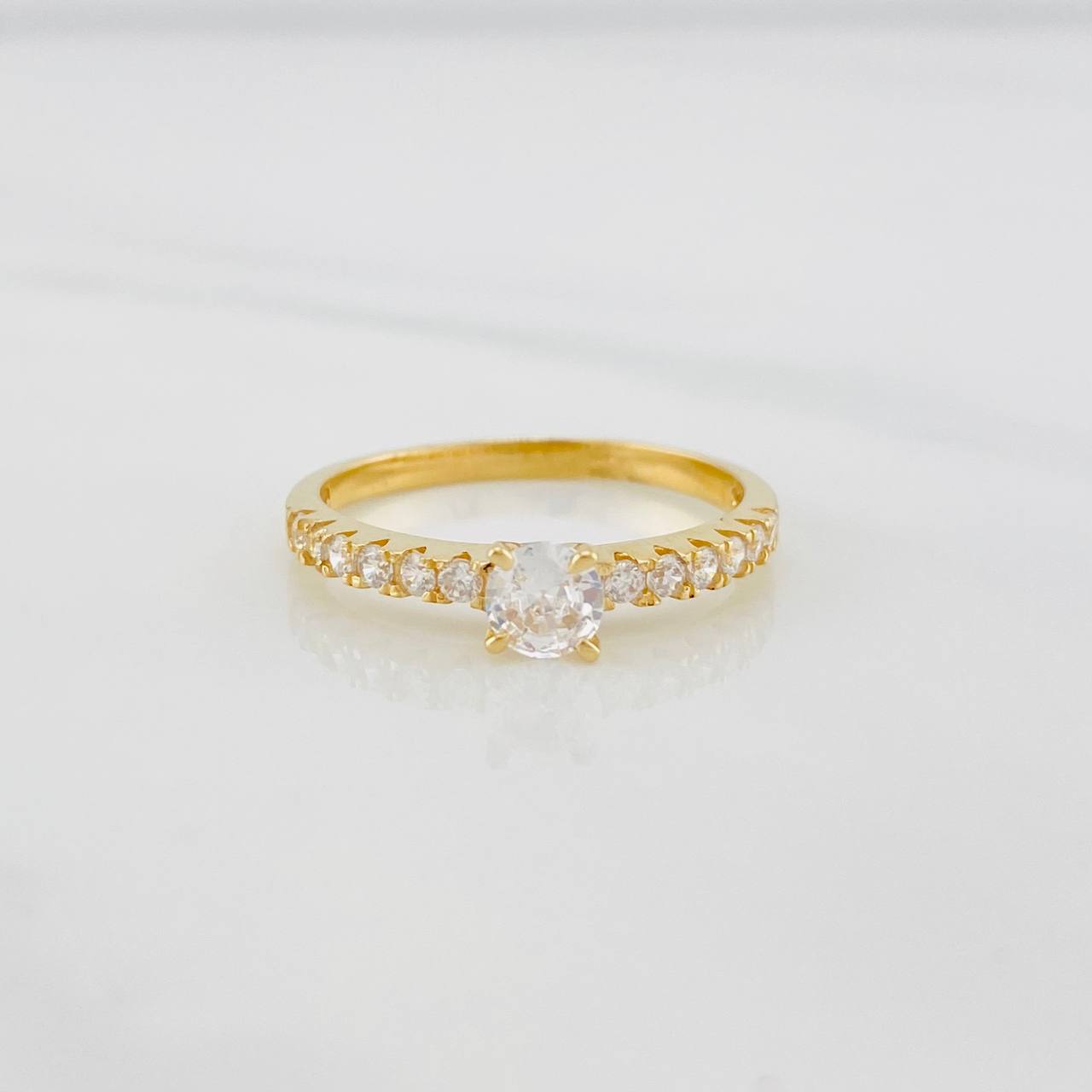 Anillo Solitario churumbela 2.25g / T8 Oro Amarillo 18K