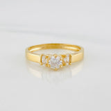 Anillo Solitario trio 2.05g / T7 Oro Amarillo 18K
