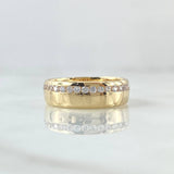 Anillo Argolla Basteada 3.85gr / T6 1/2 / Circones Blancos Oro Amarillo 18K ©