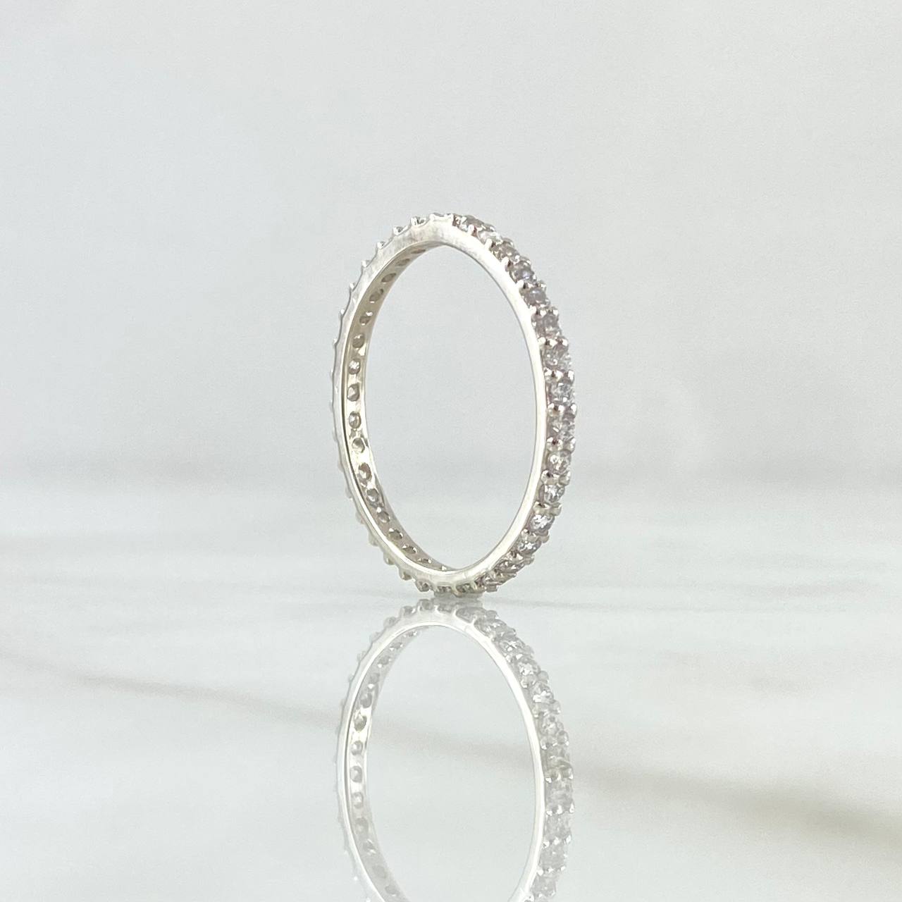 Petit Churumbela Ring 1.7gr / Size 7 / White Zircons 18K White Gold ©