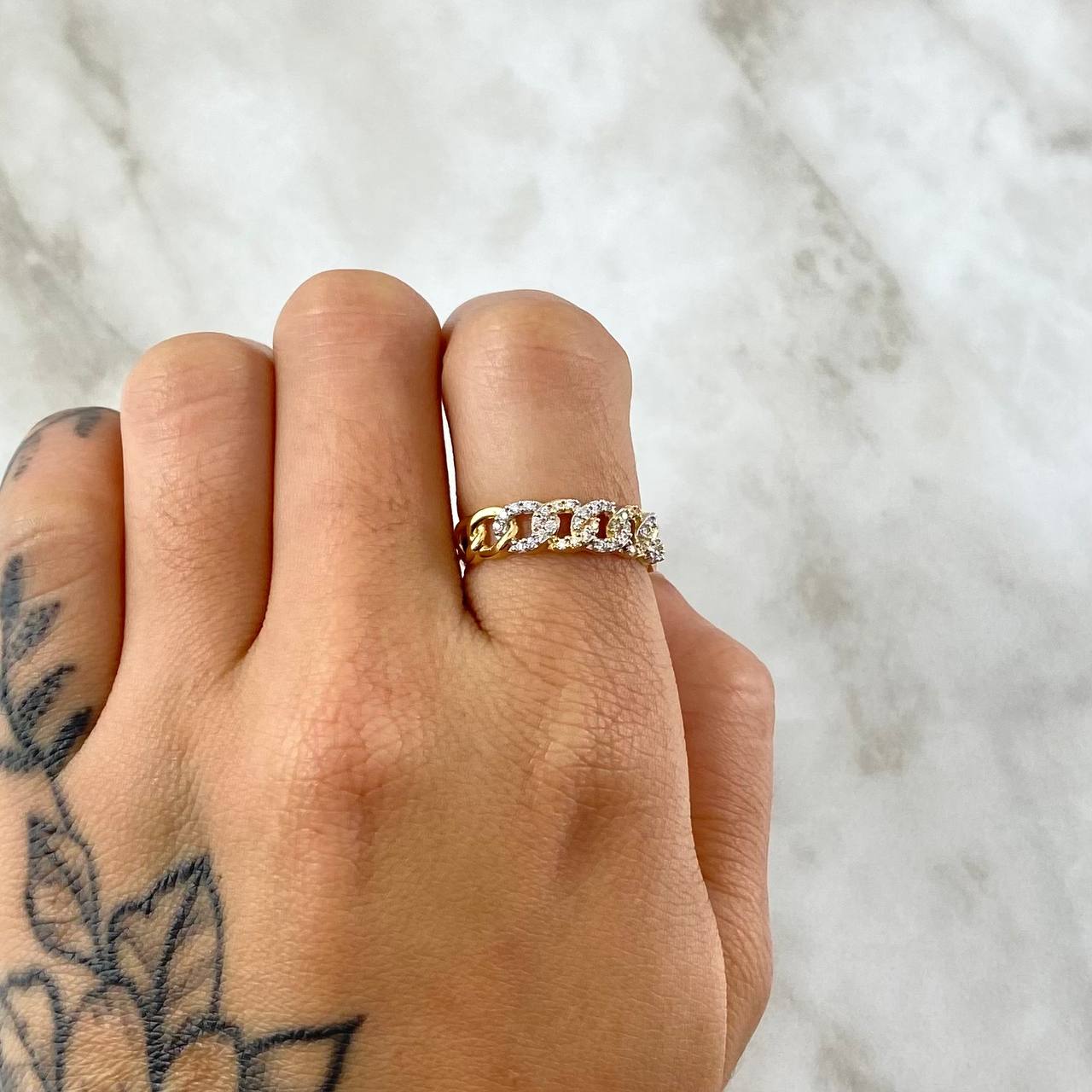 Partial Cuban Ring 2.35gr / Size 6 1/2 / White Zircons Two-tone 18K Yellow and White Gold