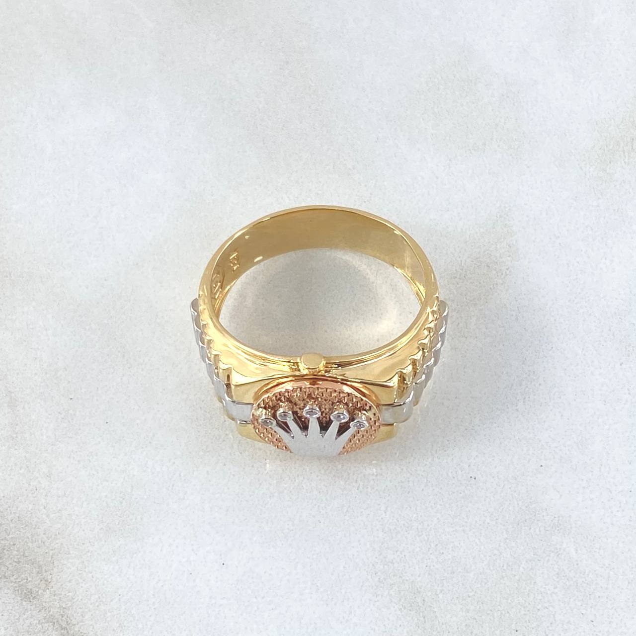 Anillo Corona RX Correa 7.05gr / T10 / Texturizado Circones Blancos Tres Oros 18K ©