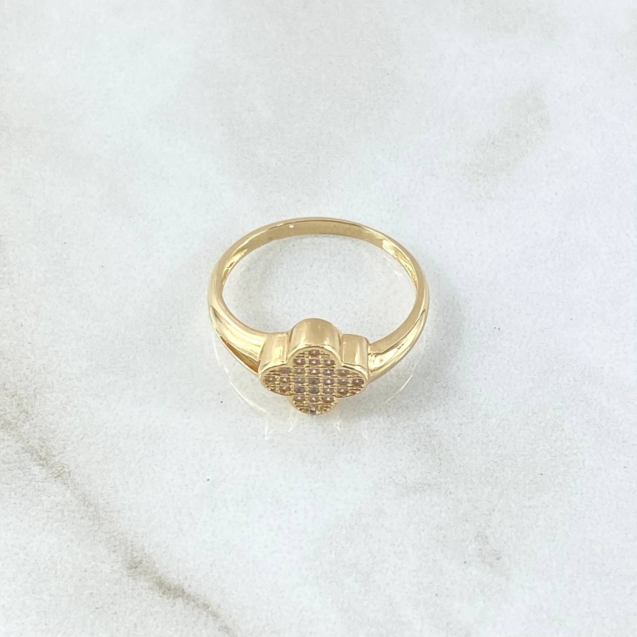 Anillo Trebol VCyA Tupido 2.75gr / T6 3/4 / Circones Blancos Dos Oros Amarillo Blanco 18K ©