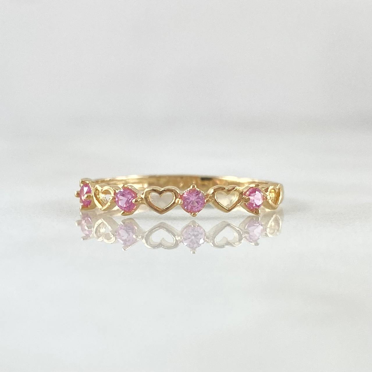 Interlaced Hearts Ring 1.05gr / Size 7 1/4 / Lilac Zircons 18K Yellow Gold