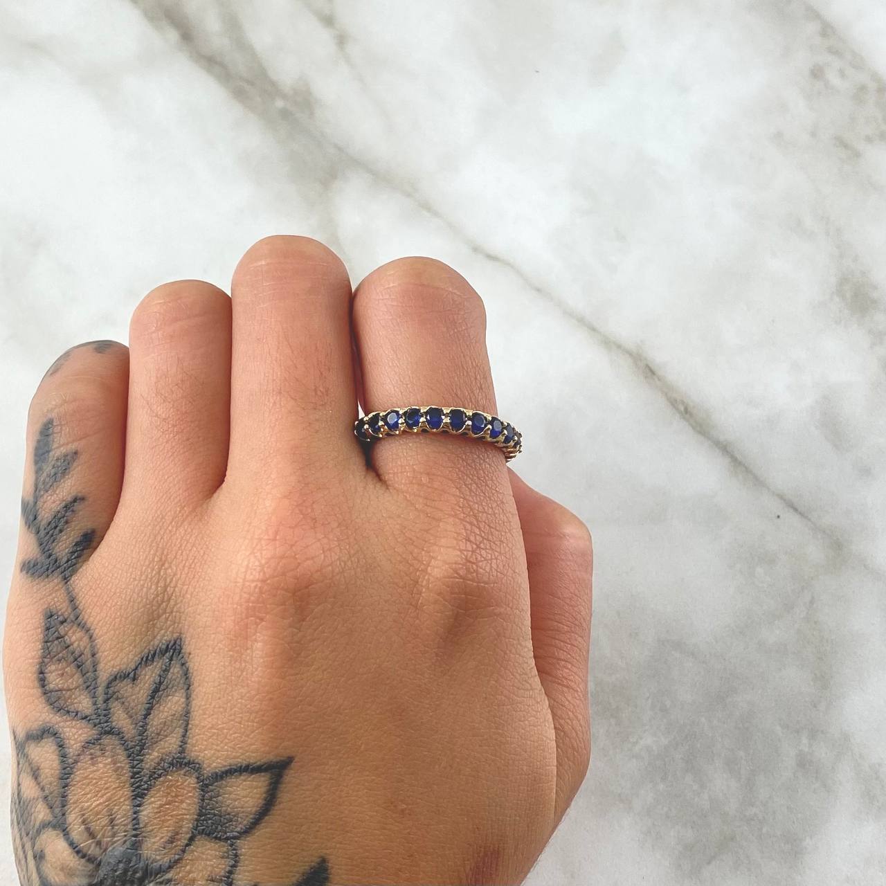 Vertebral Churumbela Ring 2.9gr / T7 1/4 / Royal Blue Zircons 18K Yellow Gold