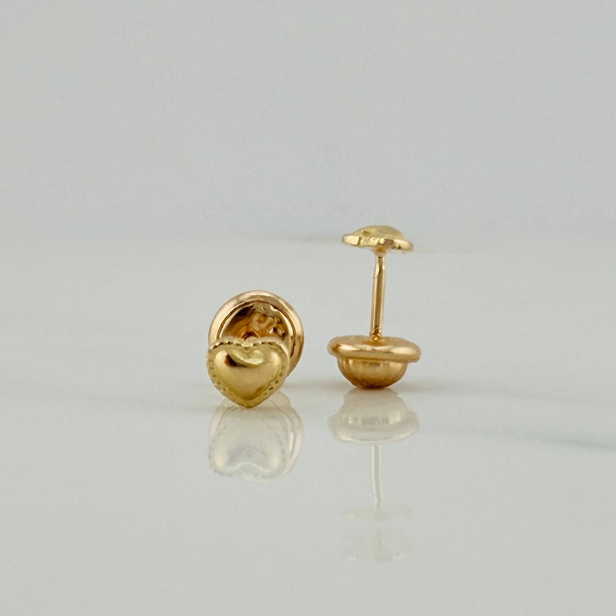Stud Earrings Heart 0.75 g / in / 3.82 mm Yellow Gold 18K