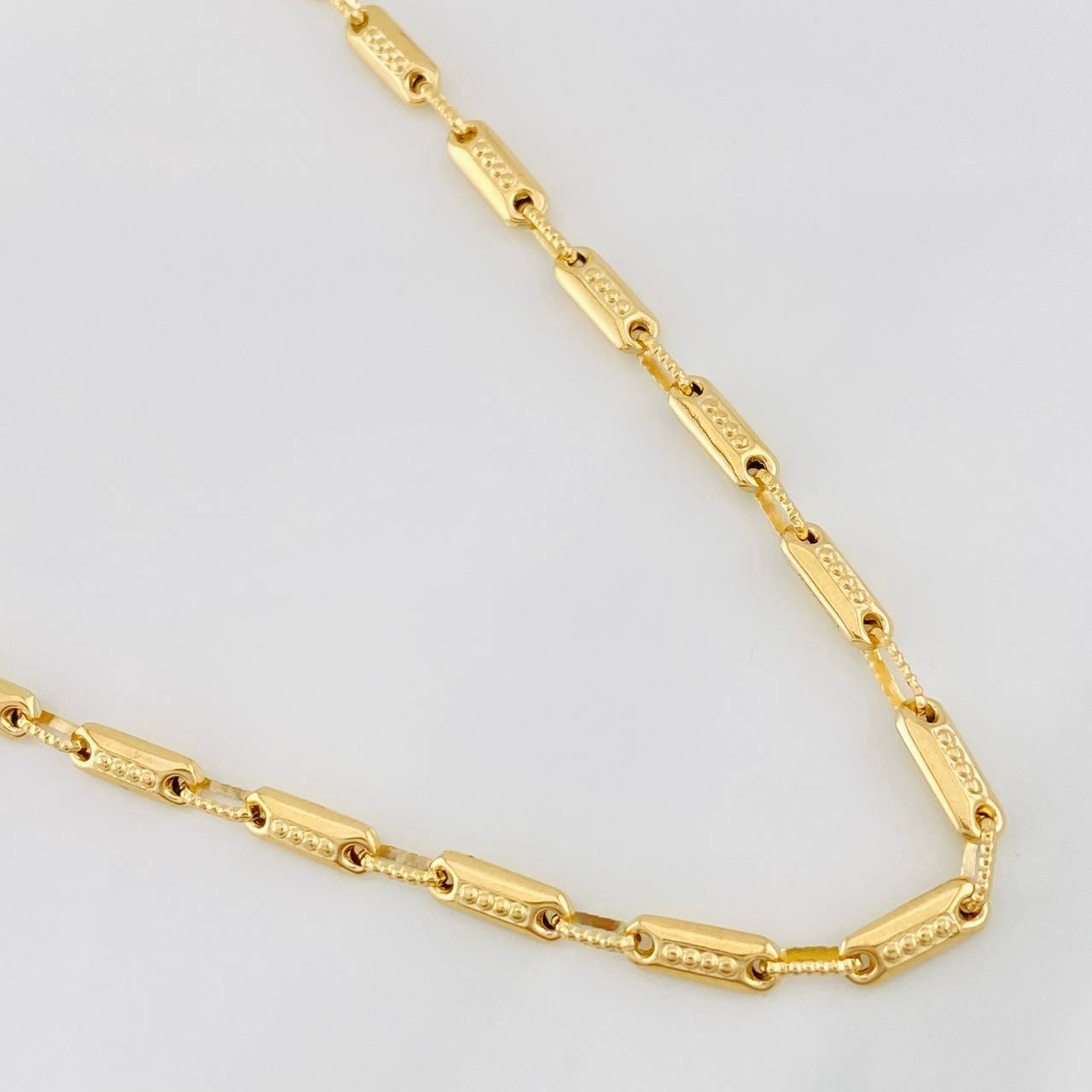 Cadena Rustica Cilindro 13.3g / 24 in / 3.87mm Oro Amarillo 18K
