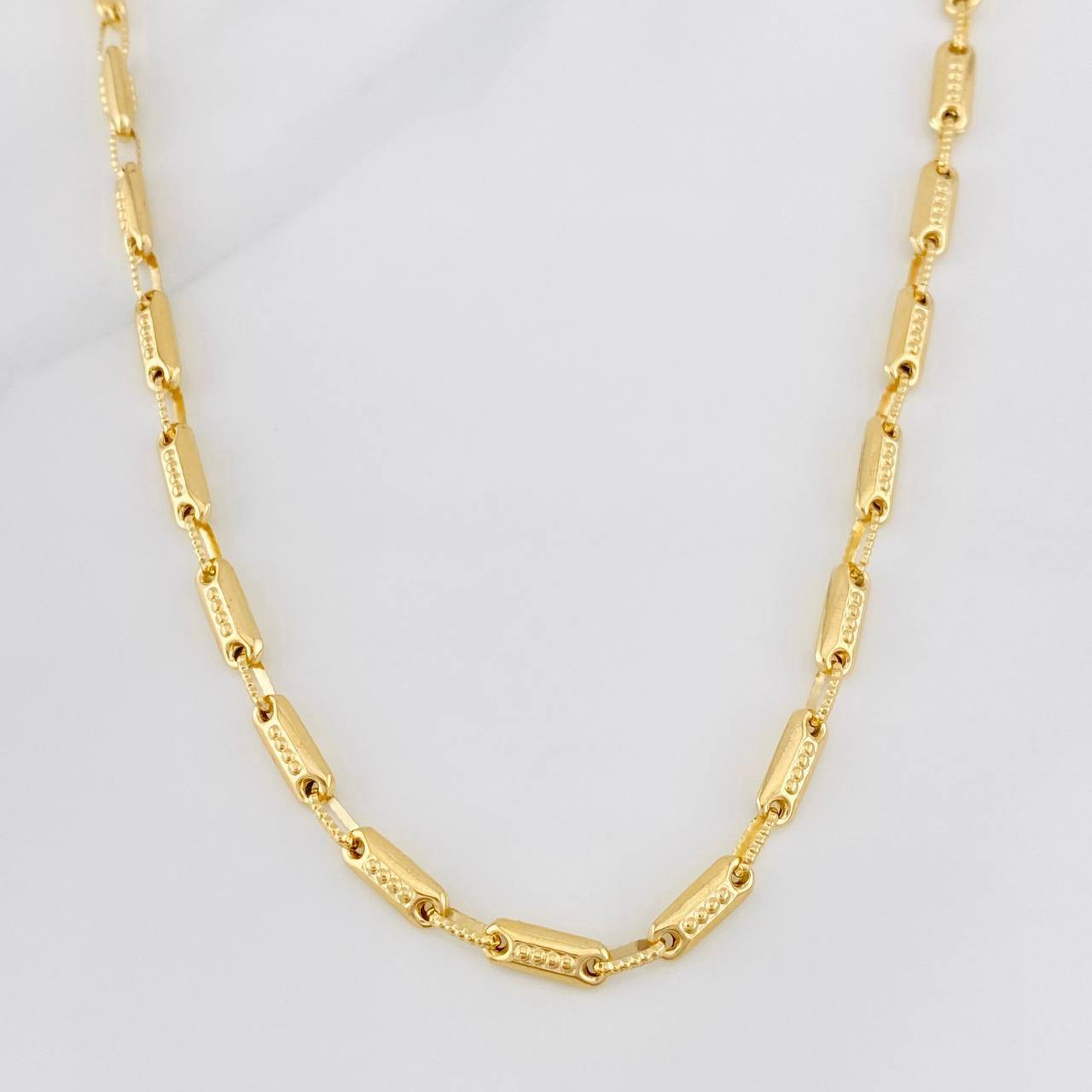 Cadena Rustica Cilindro 13.3g / 24 in / 3.87mm Oro Amarillo 18K