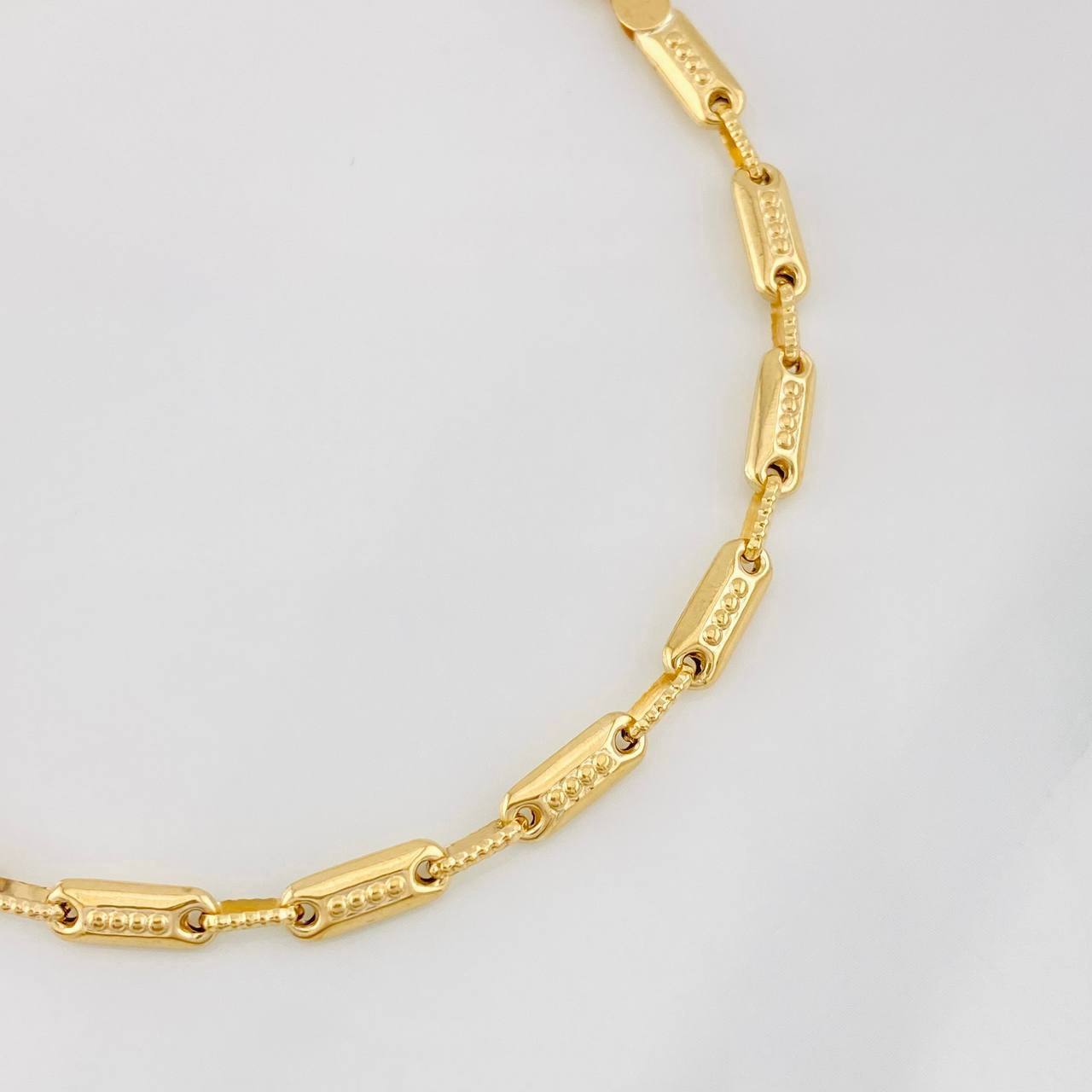 Pulso Rustico Cilindro 4.9g / 7 3/4 in / 3.77mm Oro Amarillo 18K