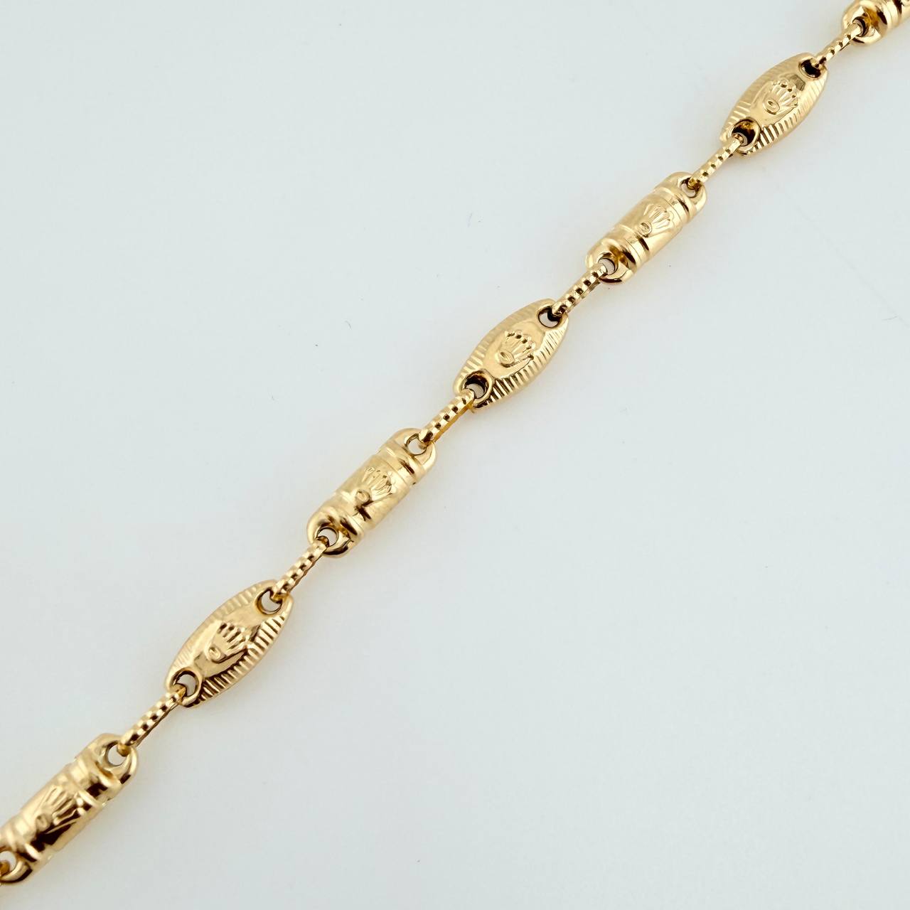 Tobillera Rustica Eslabon Corona 6.15gr / 10 3/4 in / 4.75mm Oro Amarillo 18K $