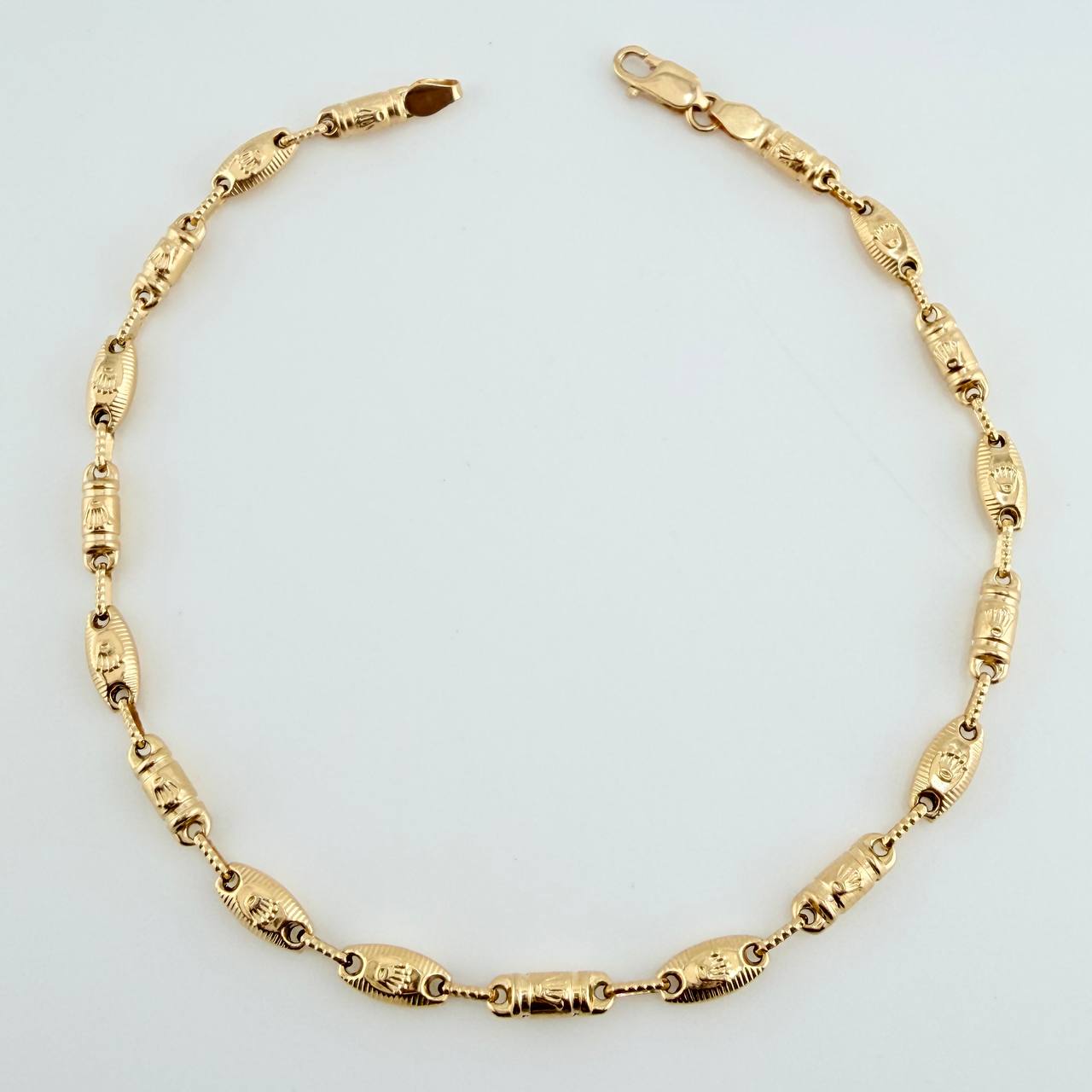 Tobillera Rustica Eslabon Corona 6.15gr / 10 3/4 in / 4.75mm Oro Amarillo 18K $
