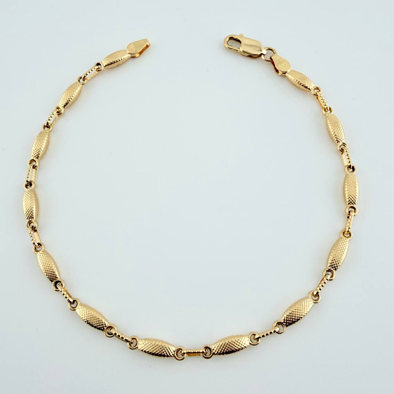 Pulso Rustico Eslabon 4.1gr / 8 1/2 in / 3.32mm Oro Amarillo 18K $