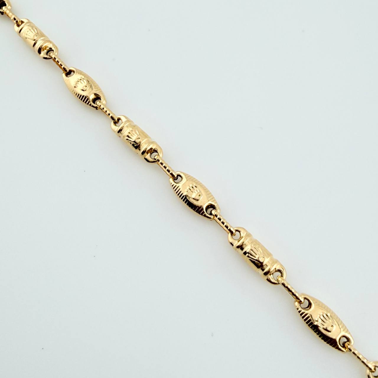 Cadena Rustica Eslabon Corona 12.95gr / 24 1/2 in / 3.82mm Oro Amarillo 18K $