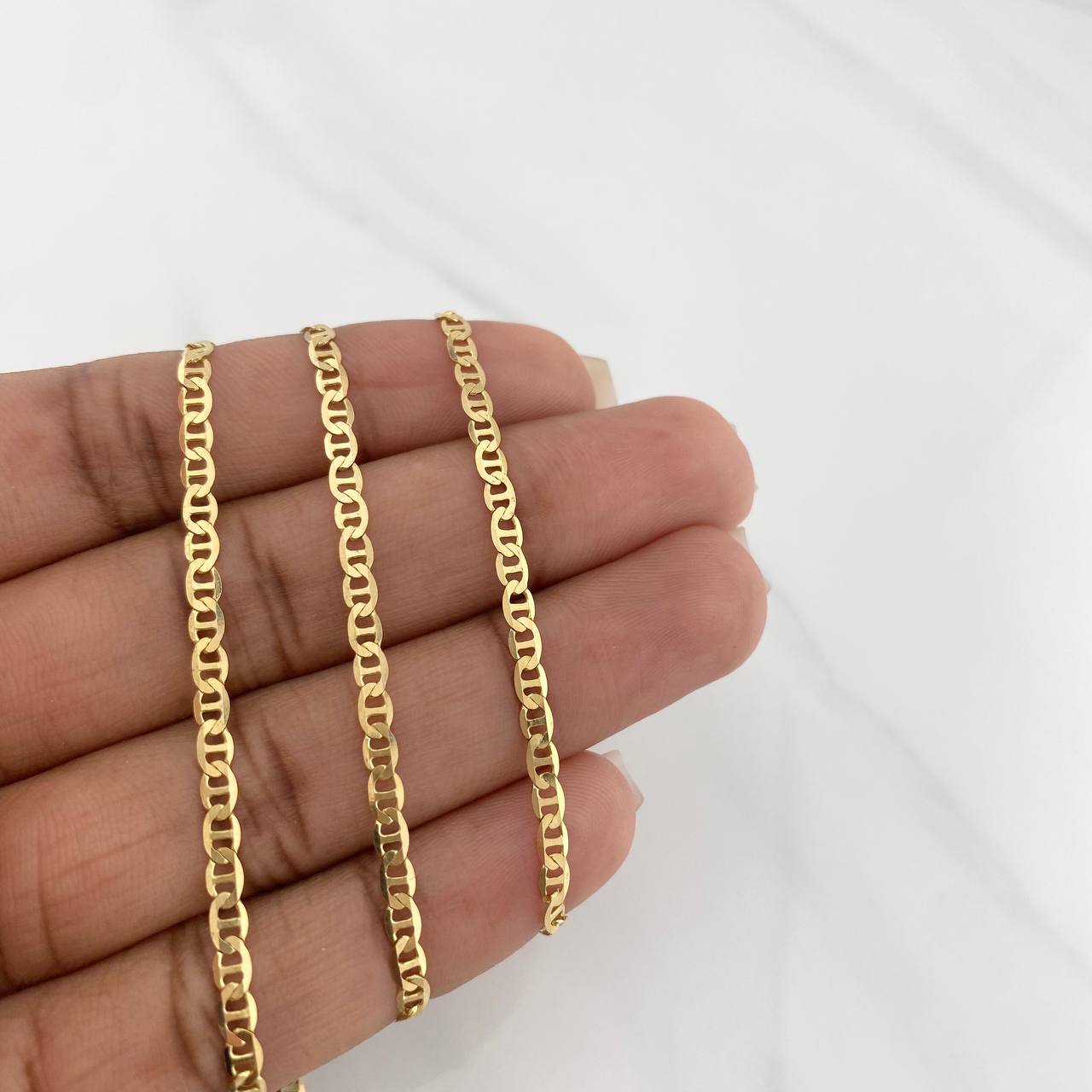 Flat Mariner Chain 6.7g / 23 3/4 in / 2.75mm Yellow Gold 18K