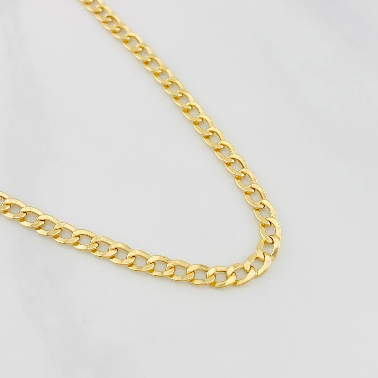 Cadena Cubana 4.55g / 62cm / 3.15mm Oro Amarillo 18K