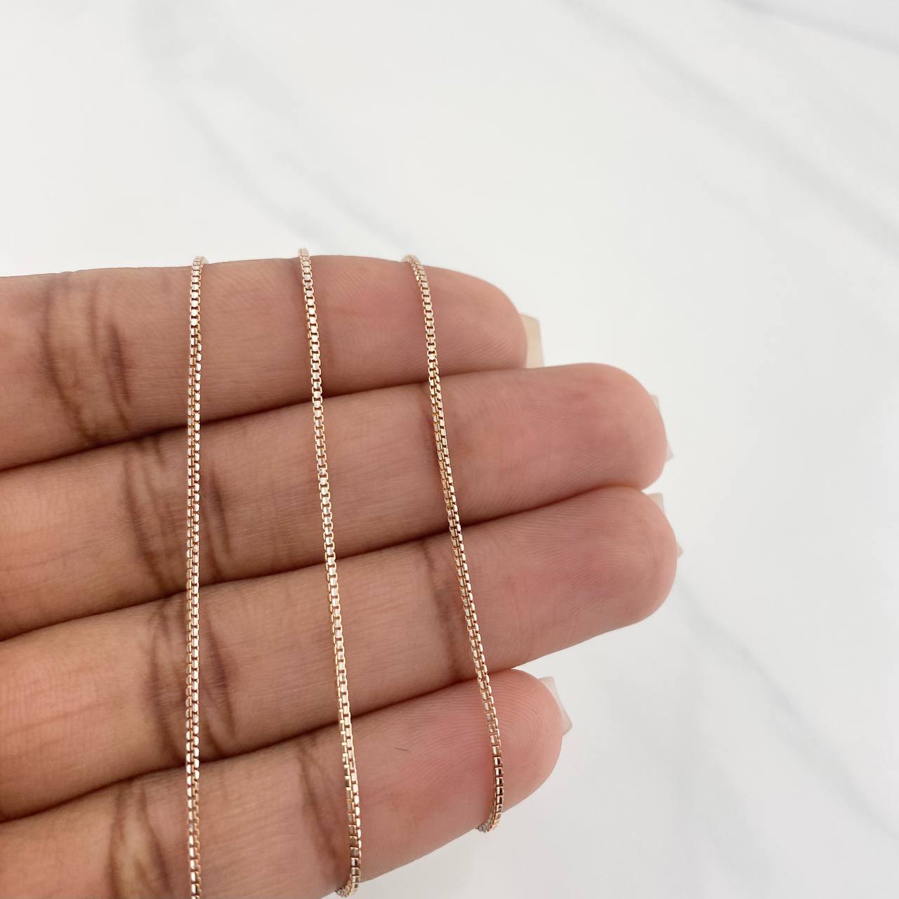 Cadena Veneciana 2.65g / 19 3/4 in / 0.9mm Dos Oros Blanco Rosa 18K