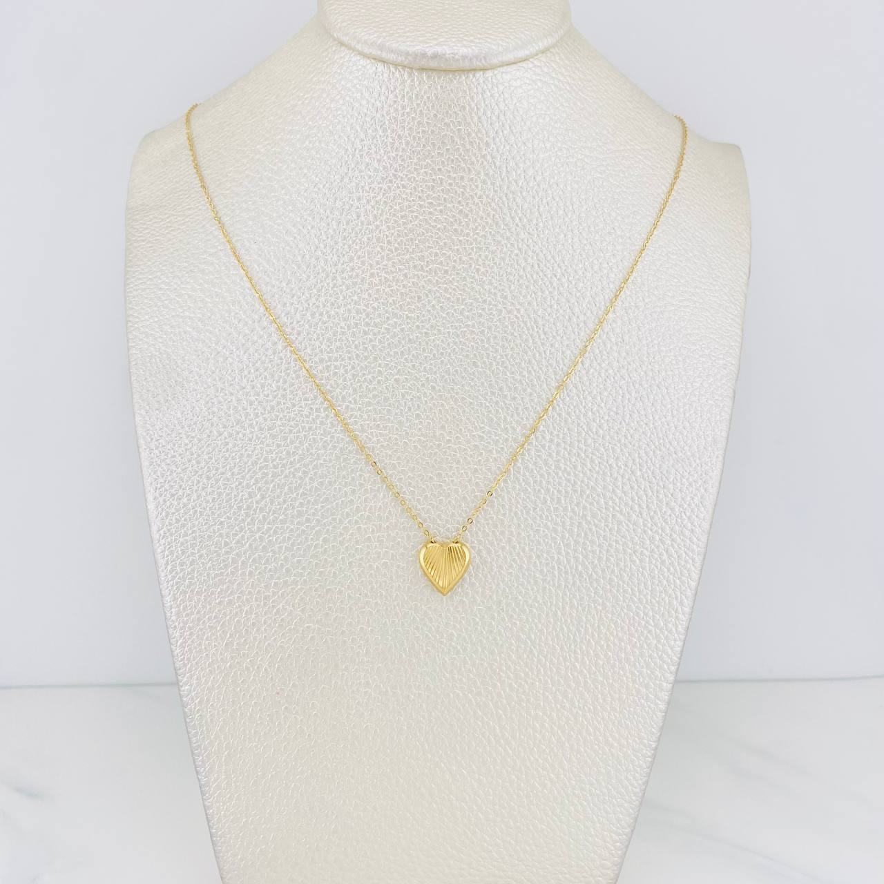 Cadena Aro Seguido Corazon 1.8g / 18 in / 0.7mm Oro Amarillo 18K