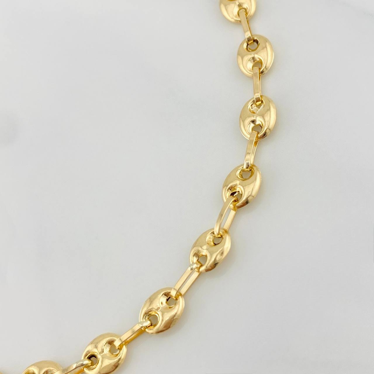 Pulso Gc 3.5g / 7 3/4 in / 5.26mm Oro Amarillo 18K