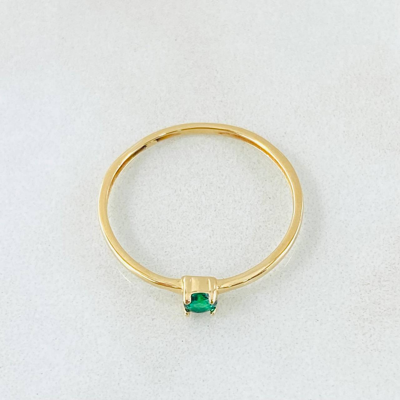 Anillo Solitario 0.7gr / T6 3/4 / Oro Amarillo 18K