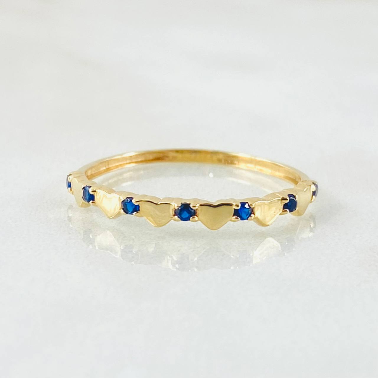 Anillo Corazones Intercalados 1gr / T7 3/4 / Oro Amarillo 18K