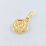 Dije Letra D Circulo Texturizado 0.4gr / 1/2 in / Oro Amarillo 18K ©