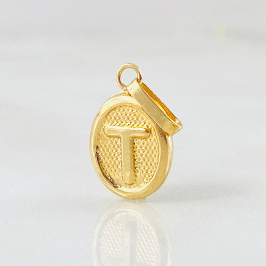 Dije Letra T 0.55gr / 3/4 in / Oro Amarillo 18K
