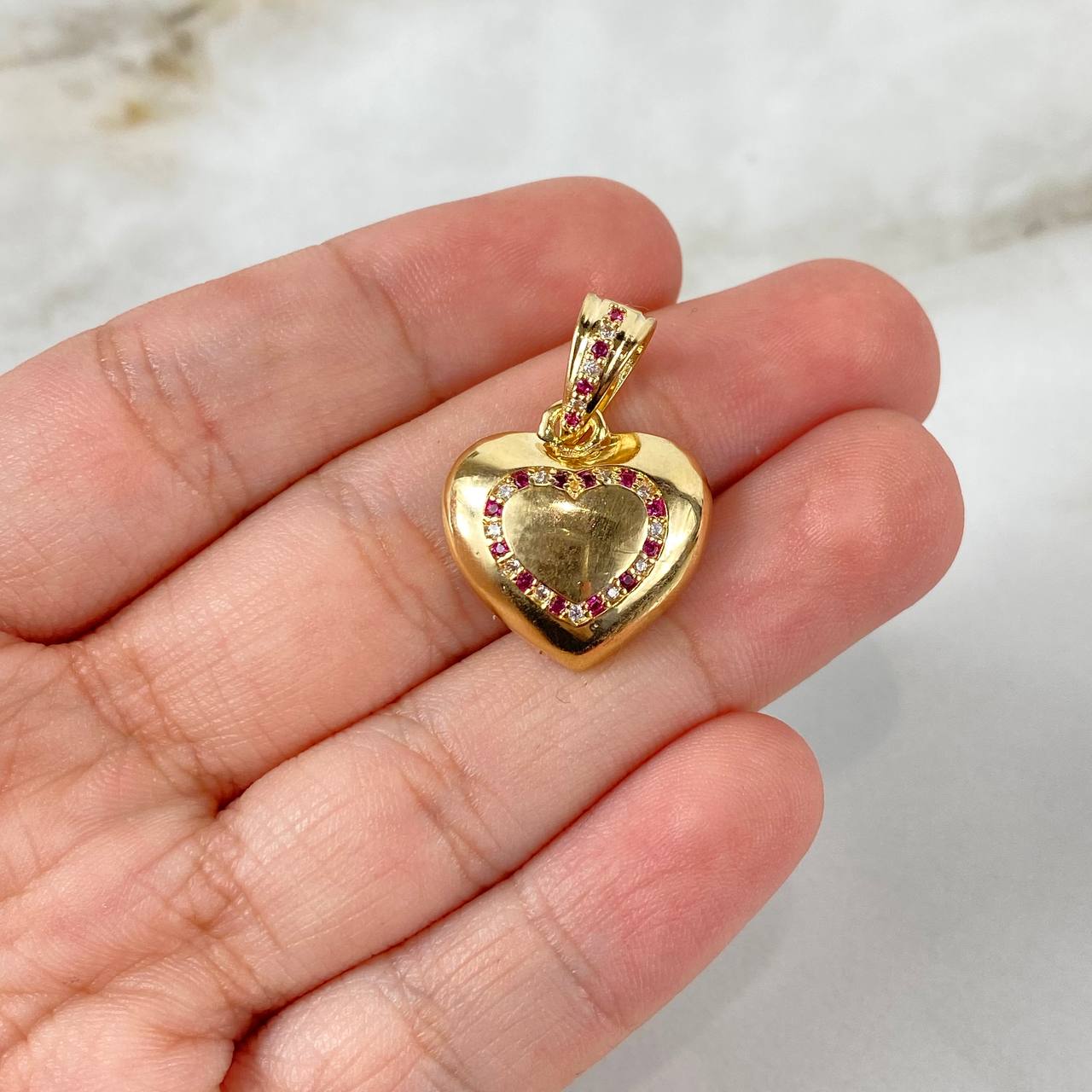 Pendant Heart 3.7gr / 2.4cm / White-Fuchsia Zircons Yellow Gold ©